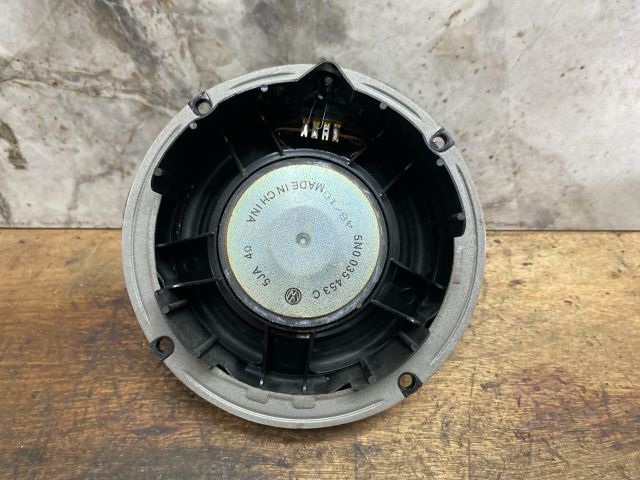 bontott VW TIGUAN Jobb hátsó Hangszóró