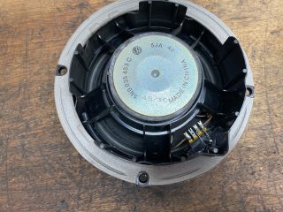 bontott VW TIGUAN Jobb hátsó Hangszóró