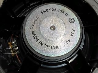 bontott VW TIGUAN Jobb hátsó Hangszóró