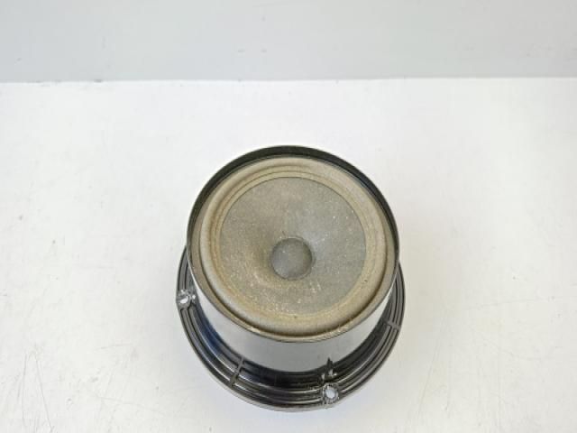 bontott VW TIGUAN Jobb hátsó Hangszóró