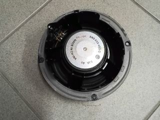 bontott VW TIGUAN Jobb hátsó Hangszóró