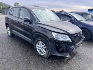 bontott VW TIGUAN Jobb hátsó Külső Kilincs
