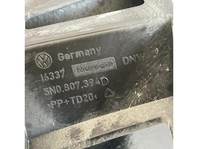 bontott VW TIGUAN Jobb hátsó Lökhárító Tartó (Műanyag)