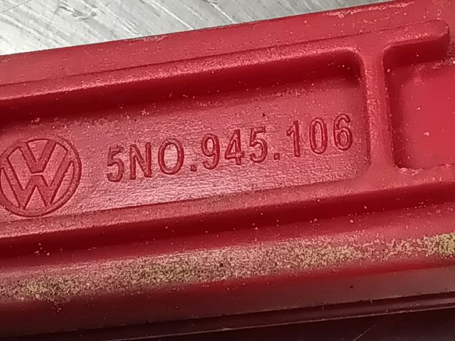 bontott VW TIGUAN Jobb hátsó Prizma