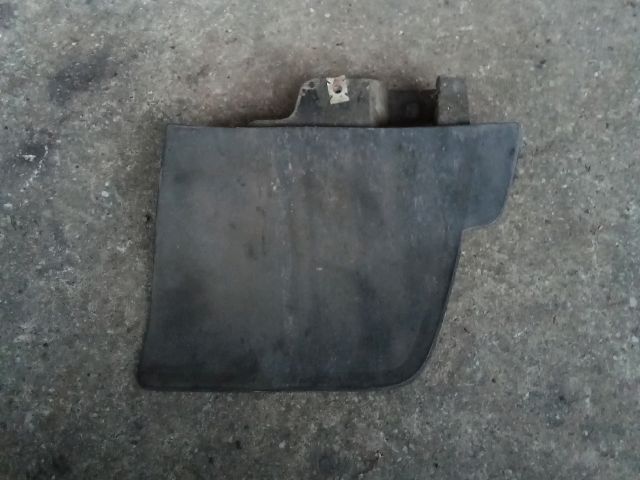 bontott VW TIGUAN Jobb hátsó Sárvédő Gumi