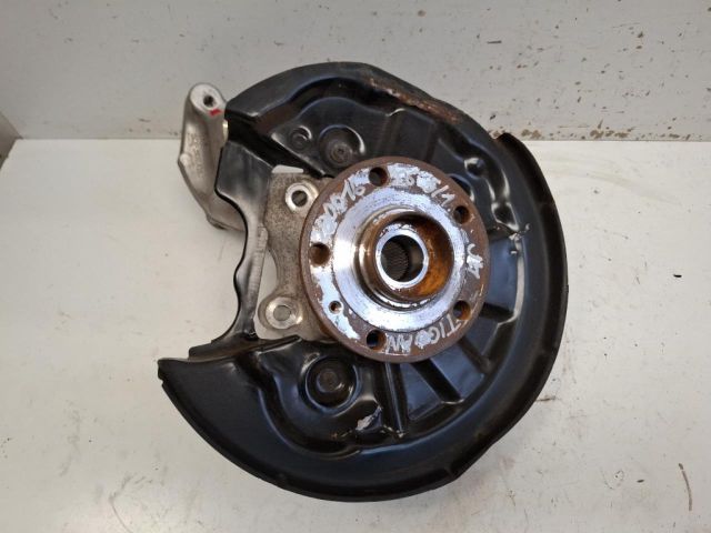 bontott VW TIGUAN Jobb hátsó Tengelycsonk