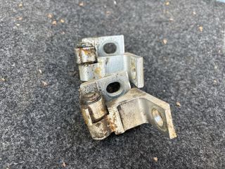 bontott VW TIGUAN Jobb hátsó Zsanér