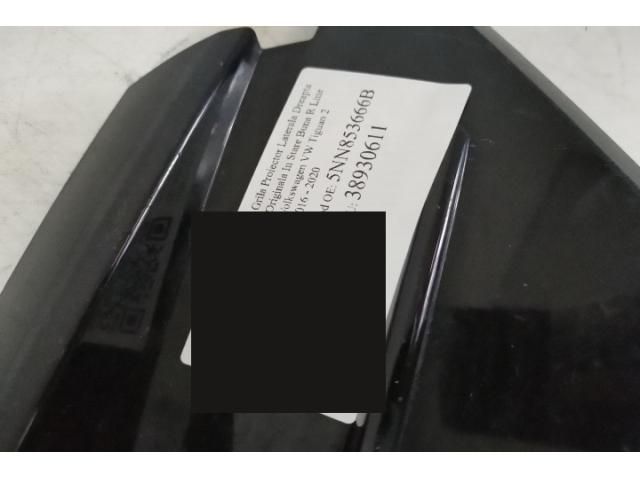 bontott VW TIGUAN Jobb Ködlámpa Rács