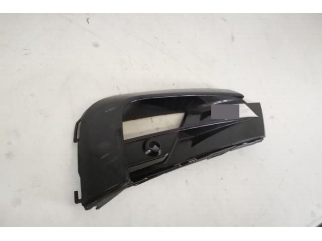 bontott VW TIGUAN Jobb Ködlámpa Rács