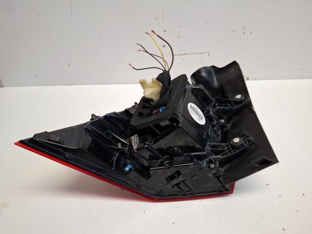 bontott VW TIGUAN Jobb Külső Hátsó Lámpa