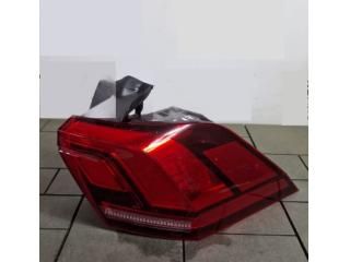 bontott VW TIGUAN Jobb Külső Hátsó Lámpa