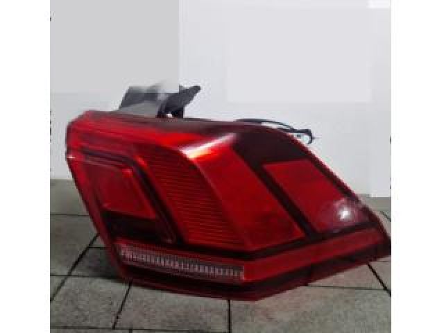 bontott VW TIGUAN Jobb Külső Hátsó Lámpa