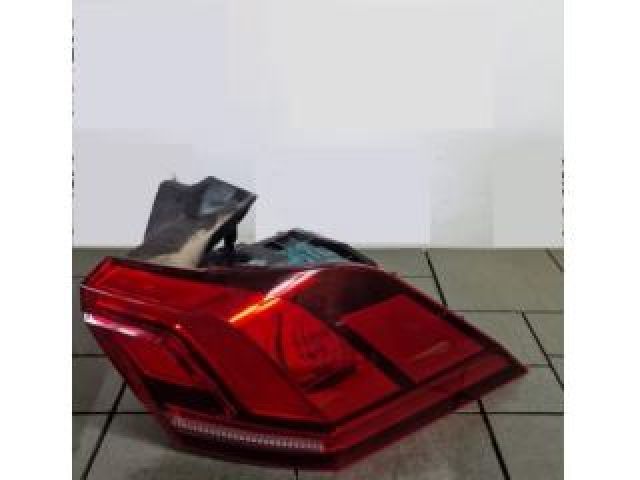 bontott VW TIGUAN Jobb Külső Hátsó Lámpa