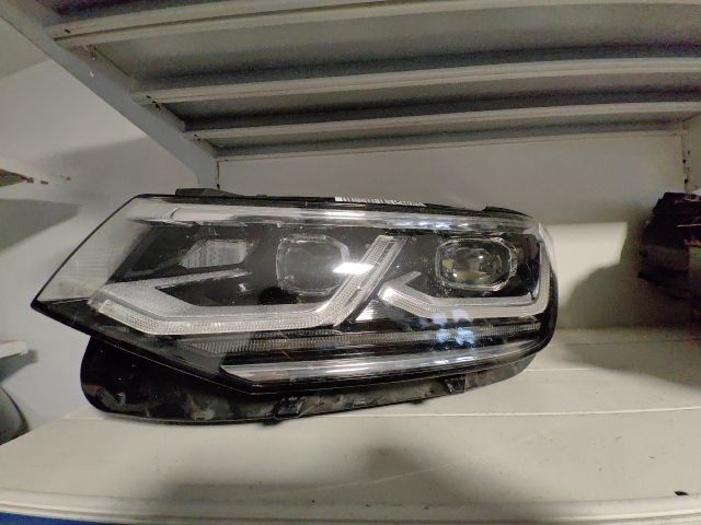 bontott VW TIGUAN Jobb Ledes Fényszóró