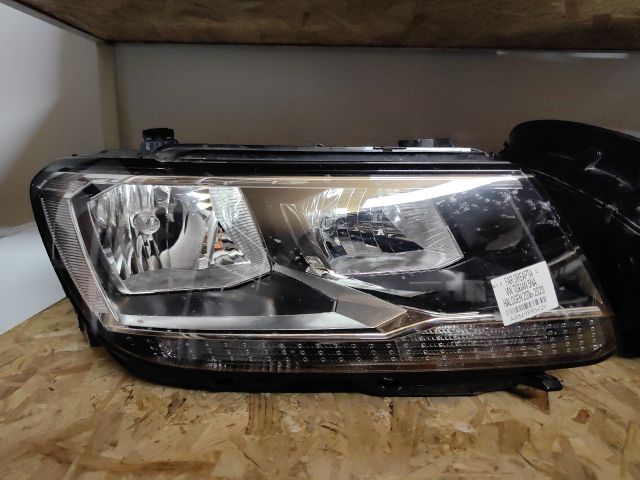 bontott VW TIGUAN Jobb Ledes Fényszóró