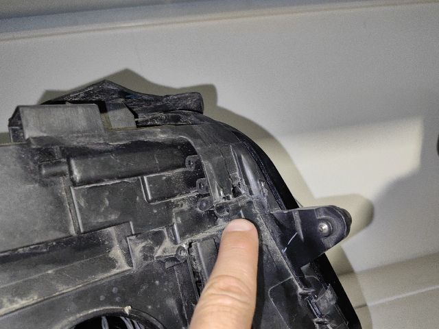 bontott VW TIGUAN Jobb Ledes Fényszóró