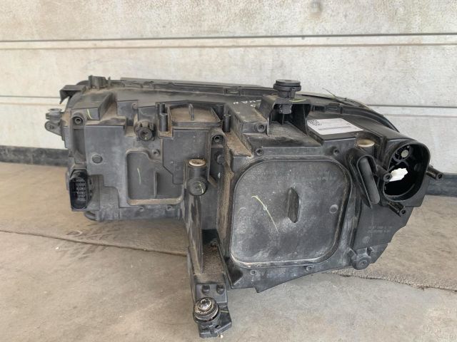 bontott VW TIGUAN Jobb Ledes Fényszóró