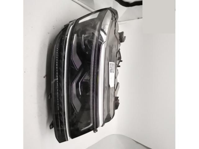 bontott VW TIGUAN Jobb Ledes Fényszóró