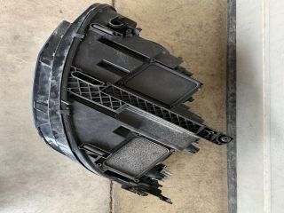 bontott VW TIGUAN Jobb Ledes Fényszóró