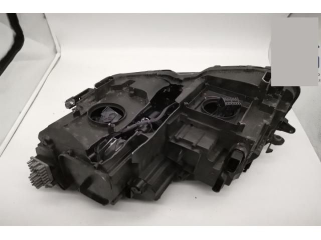 bontott VW TIGUAN Jobb Ledes Fényszóró