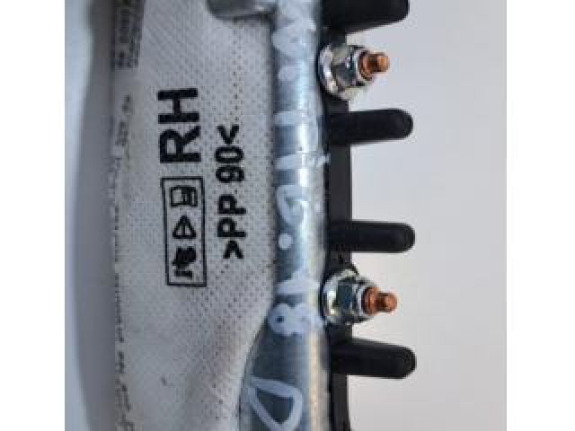 bontott VW TIGUAN Jobb Oldallégzsák