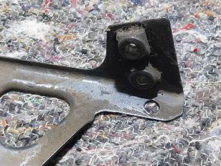 bontott VW TIGUAN Jobb Sárvédő Oldaltartó