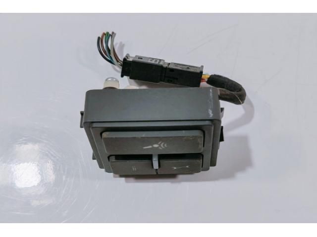 bontott VW TIGUAN Kapcsoló (Magában)