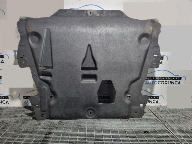 bontott VW TIGUAN Kartervédő