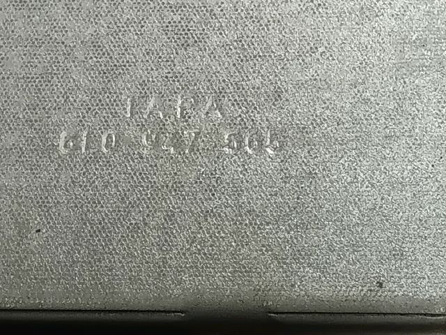 bontott VW TIGUAN Kesztyűtartó Világítás