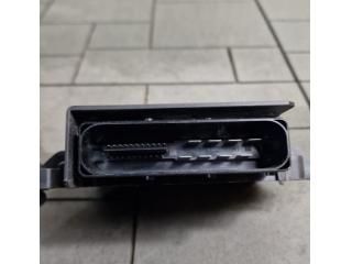 bontott VW TIGUAN Kézifék Elektronika