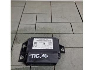 bontott VW TIGUAN Kézifék Elektronika