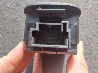 bontott VW TIGUAN Kézifék Kapcsoló