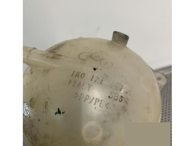 bontott VW TIGUAN Kiegyenlítő Tartály