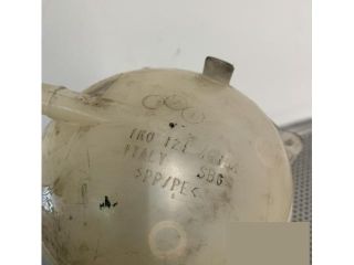 bontott VW TIGUAN Kiegyenlítő Tartály