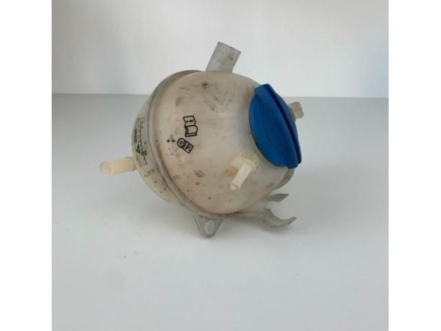 bontott VW TIGUAN Kiegyenlítő Tartály