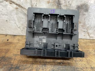 bontott VW TIGUAN Komfort Elektronika