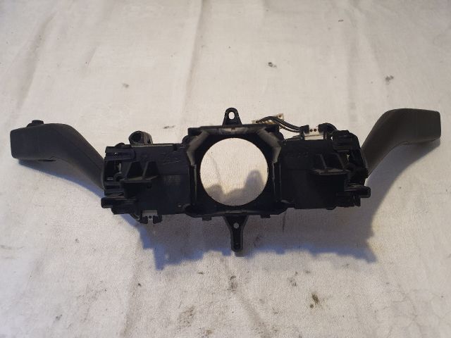 bontott VW TIGUAN Komplett Kormánykapcsoló (Bajuszkapcsoló)