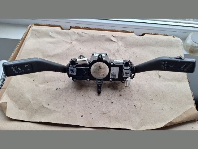 bontott VW TIGUAN Komplett Kormánykapcsoló (Bajuszkapcsoló)