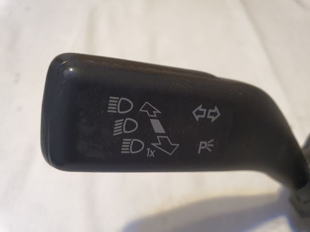 bontott VW TIGUAN Komplett Kormánykapcsoló (Bajuszkapcsoló)