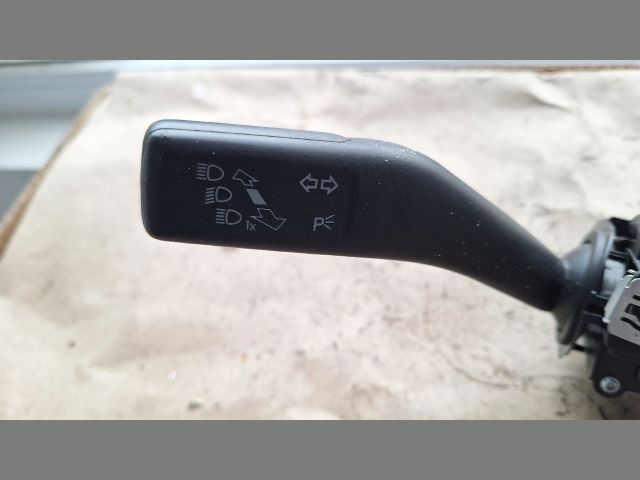 bontott VW TIGUAN Komplett Kormánykapcsoló (Bajuszkapcsoló)