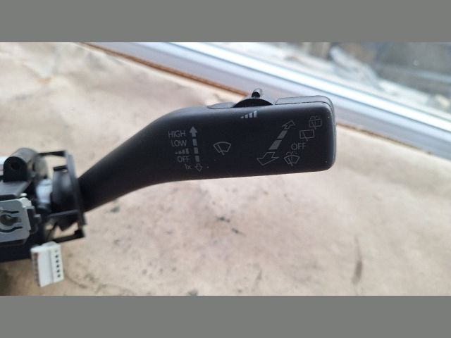 bontott VW TIGUAN Komplett Kormánykapcsoló (Bajuszkapcsoló)