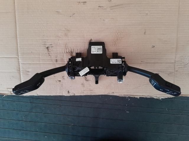 bontott VW TIGUAN Komplett Kormánykapcsoló (Bajuszkapcsoló)