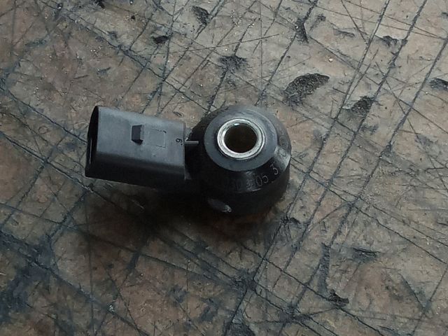 bontott VW TIGUAN Kopogás Jeladó