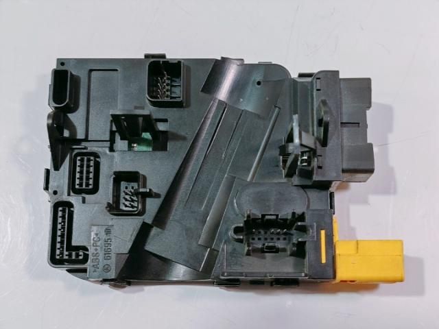 bontott VW TIGUAN Kormányoszlop Vezérlő