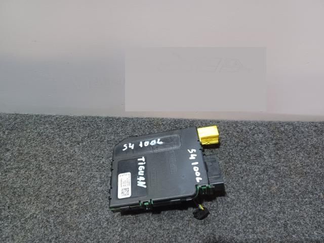 bontott VW TIGUAN Kormányoszlop Vezérlő