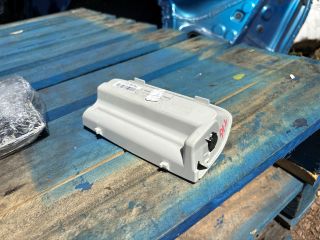 bontott VW TIGUAN Középső Szemüvegtartó