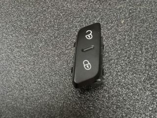 bontott VW TIGUAN Központizár Kapcsoló