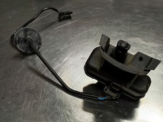 bontott VW TIGUAN Központizár Motor Tankajtó