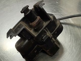 bontott VW TIGUAN Központizár Motor Tankajtó