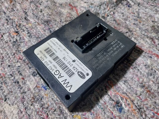 bontott VW TIGUAN Kulcs Nélküli Nyitás Jeladó